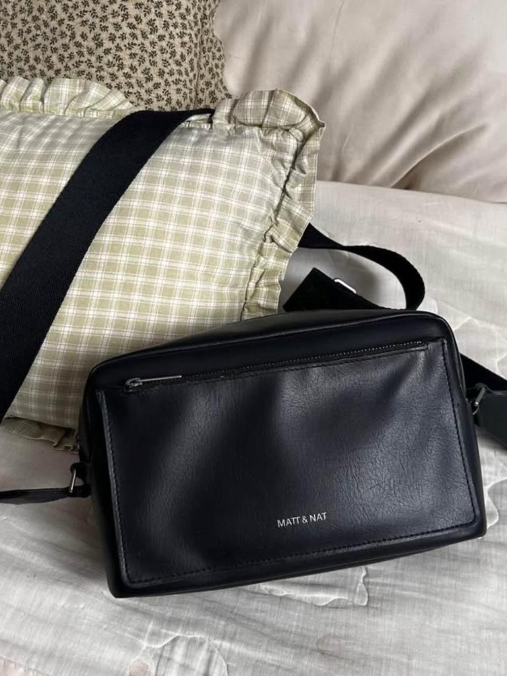 Matt & Nat Black Vegan Leather Messenger Bag